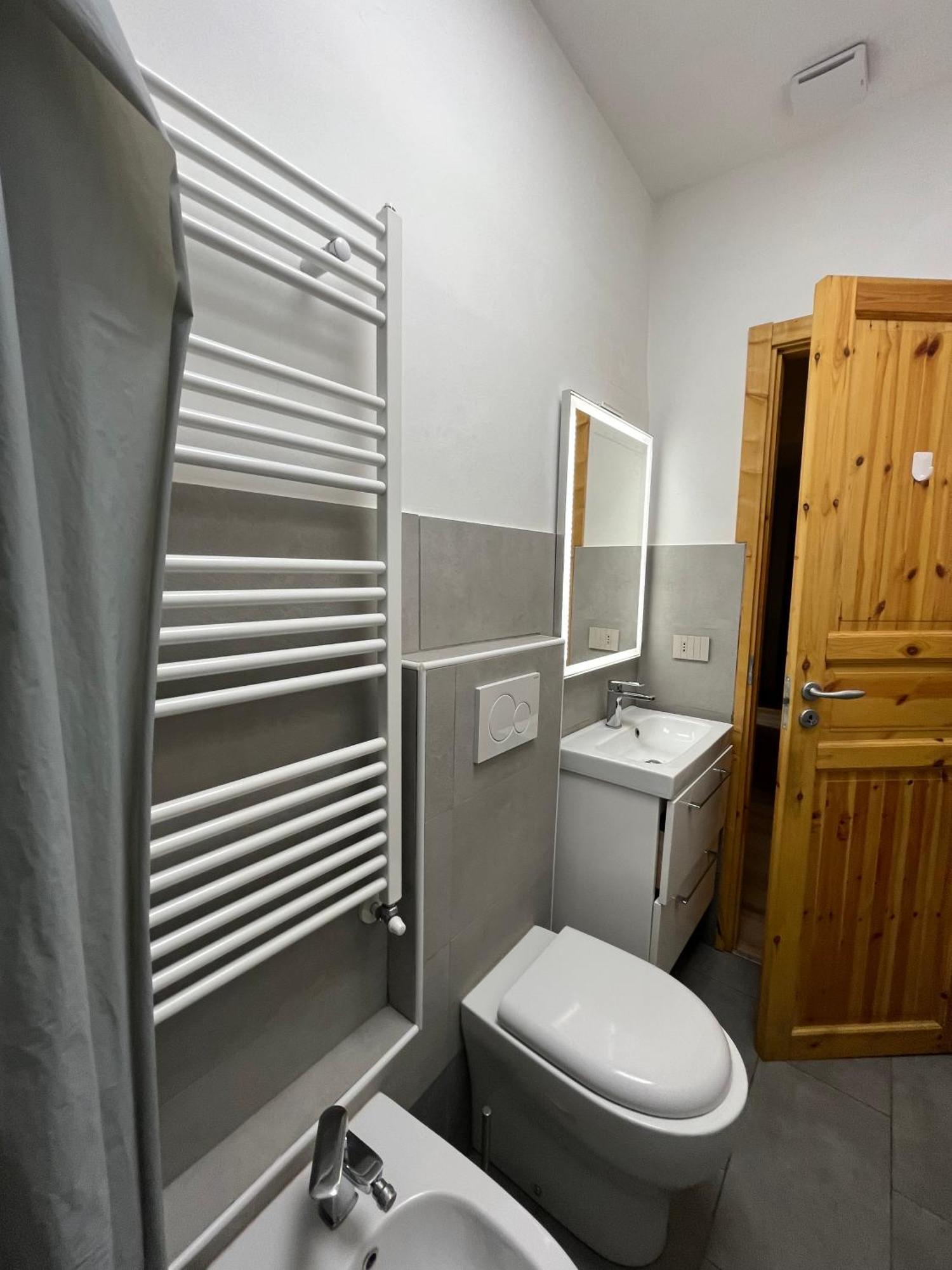 Grattacielo Rooms Τορίνο Εξωτερικό φωτογραφία
